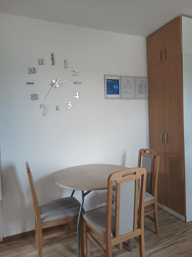 Stan Na Dan Im Appartement Užice Buitenkant foto