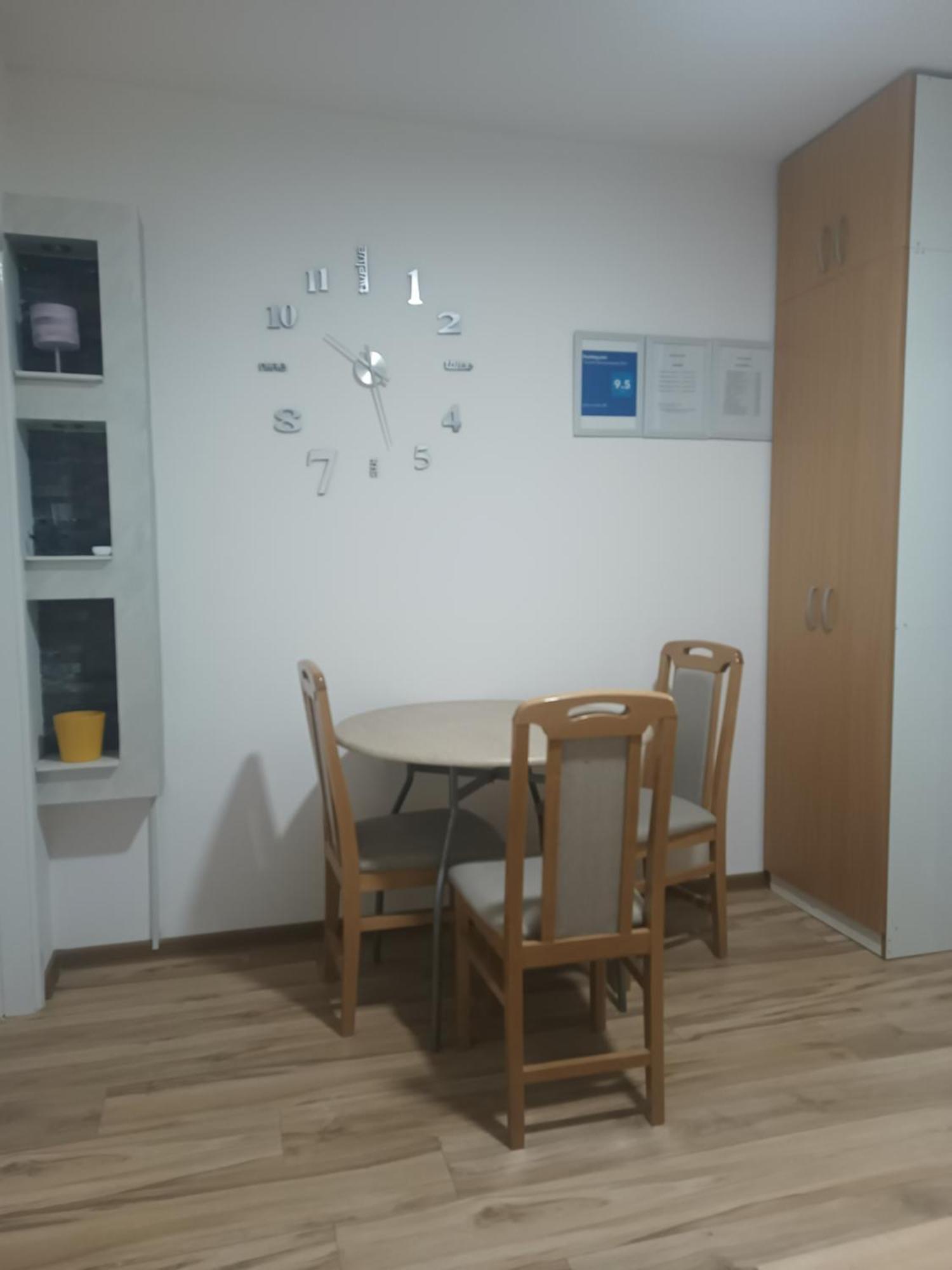 Stan Na Dan Im Appartement Užice Kamer foto