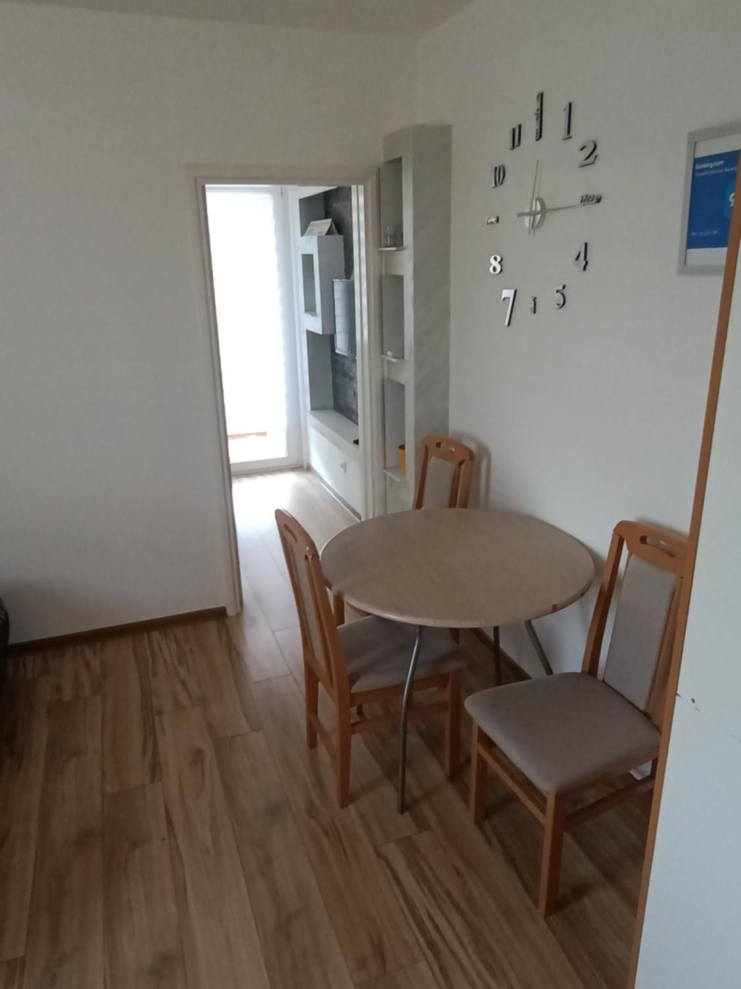 Stan Na Dan Im Appartement Užice Buitenkant foto