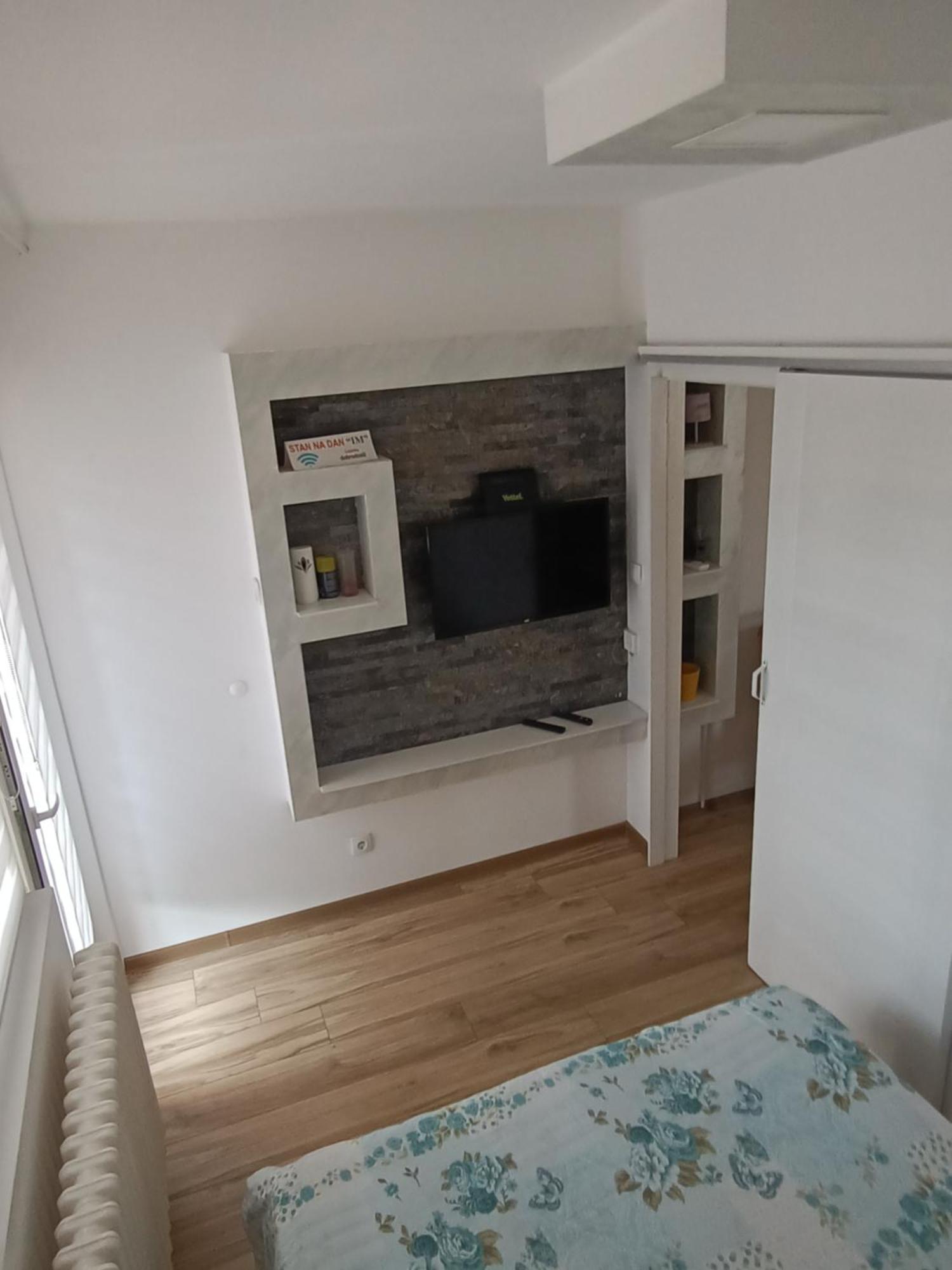Stan Na Dan Im Appartement Užice Buitenkant foto